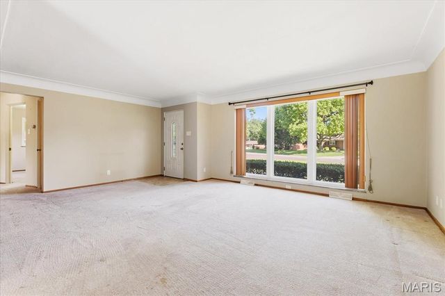 300 Longview Drive, Belleville, IL 62223