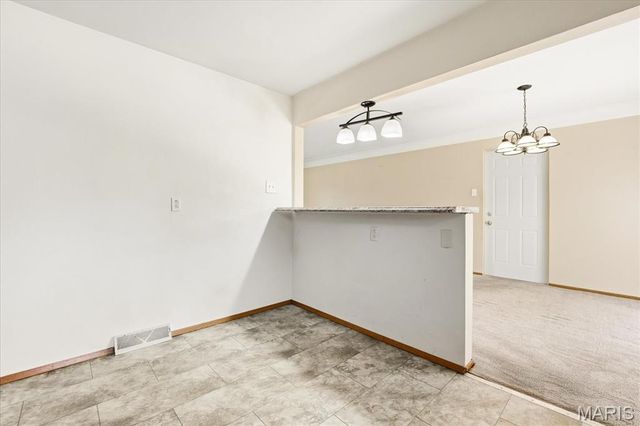 300 Longview Drive, Belleville, IL 62223