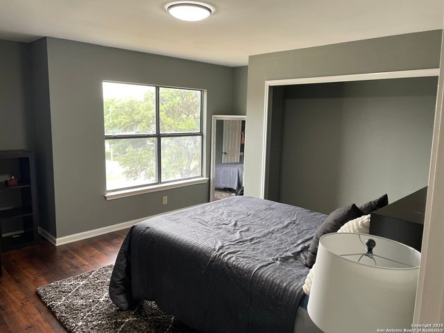 7010 Almond Green, San Antonio, TX 78250