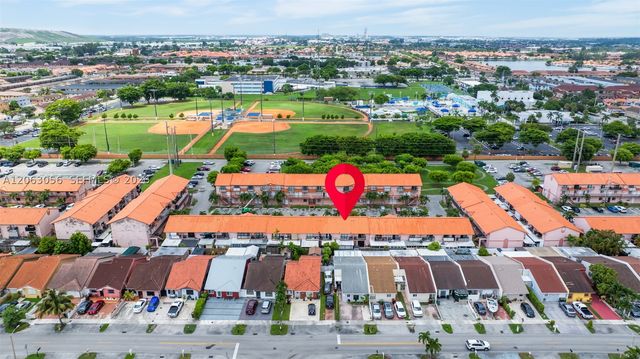 2170 W 60th St 16208, Hialeah, FL 33016