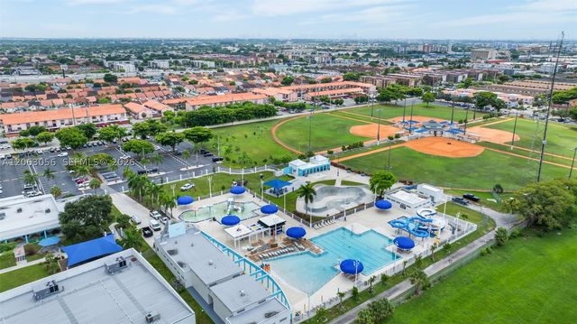 2170 W 60th St 16208, Hialeah, FL 33016
