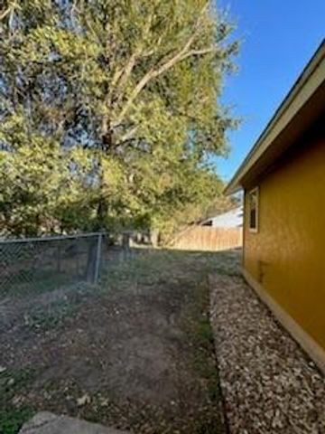 3603 Buffalo Springs Trl TRL C, Georgetown, TX 78628