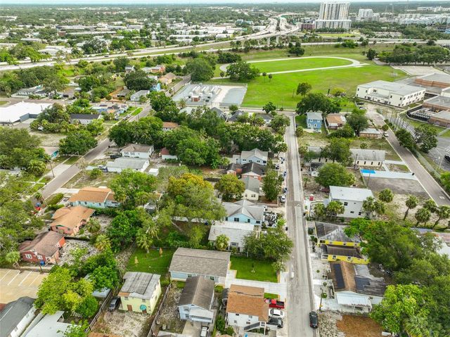 829 18TH STREET S, St Petersburg, FL 33712