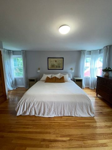 656 Grove Street 1, Worcester, MA 01605