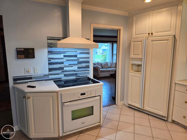 18768 Millar Road, Clinton Twp, MI 48036