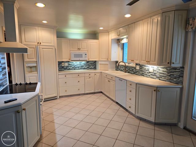18768 Millar Road, Clinton Twp, MI 48036