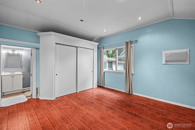 2051 S 223rd Street, Des Moines, WA 98198