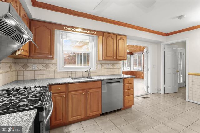 17116 FOUNDERS MILL DR, Derwood, MD 20855