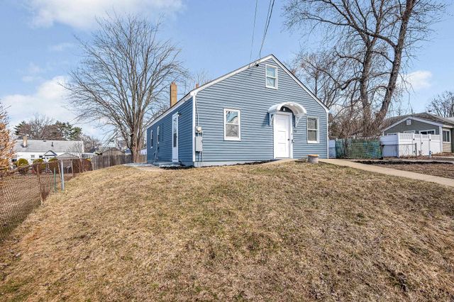 180 Melrose Street, Manchester, NH 03109