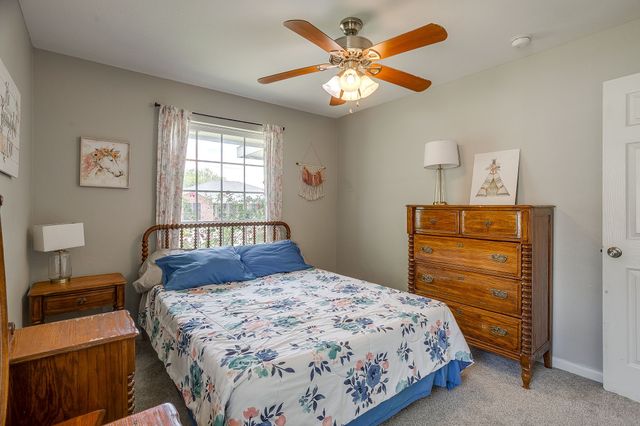 605 Rhonda, Italy, TX 76651