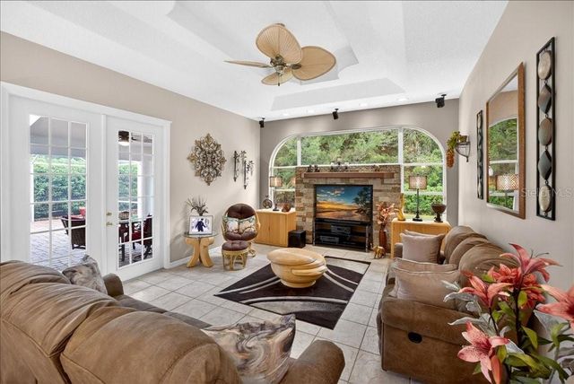 117 WHISPERING PINE DRIVE, Palm Coast, FL 32164