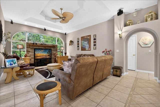 117 WHISPERING PINE DRIVE, Palm Coast, FL 32164