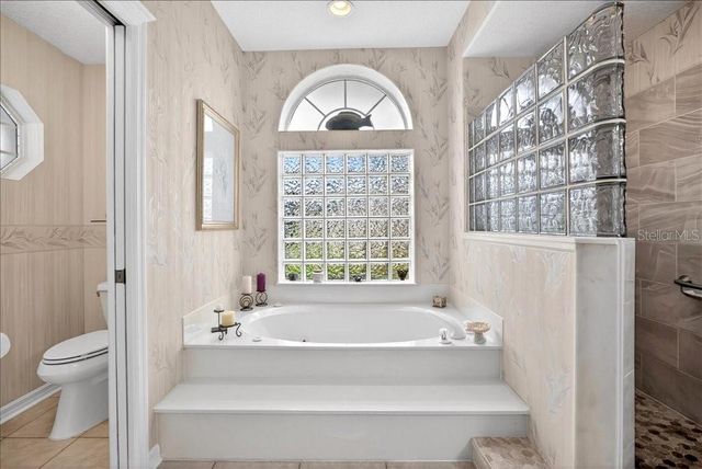 117 WHISPERING PINE DRIVE, Palm Coast, FL 32164