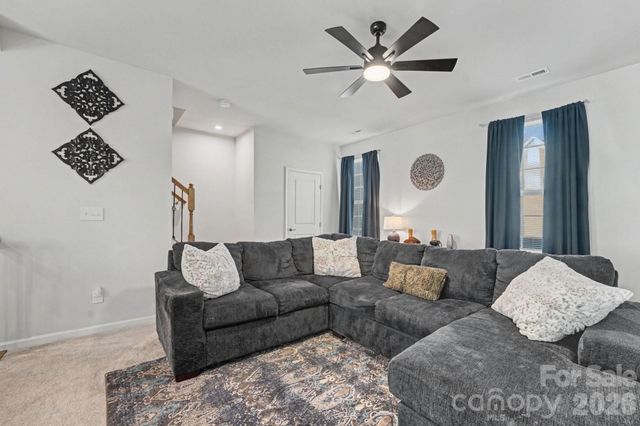 2105 Autumn Olive Lane, Matthews, NC 28104