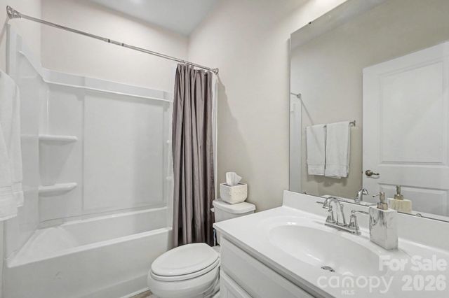 2105 Autumn Olive Lane, Matthews, NC 28104