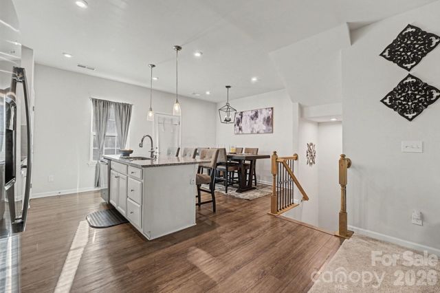 2105 Autumn Olive Lane, Matthews, NC 28104