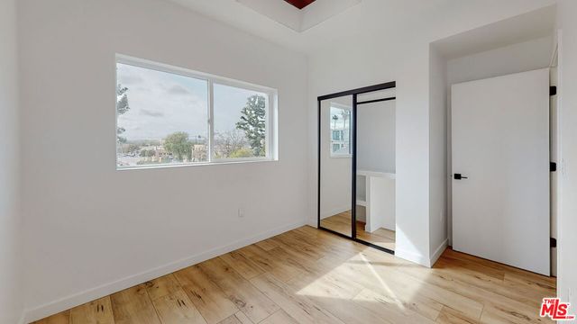 16010 Cantlay Street 2, Van Nuys, CA 91406