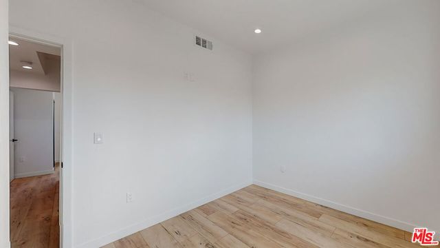 16010 Cantlay Street 2, Van Nuys, CA 91406