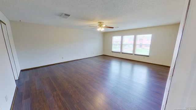 2547 SMOKEY CRK, Schertz, TX 78154