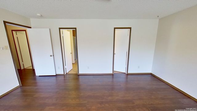 2547 SMOKEY CRK, Schertz, TX 78154