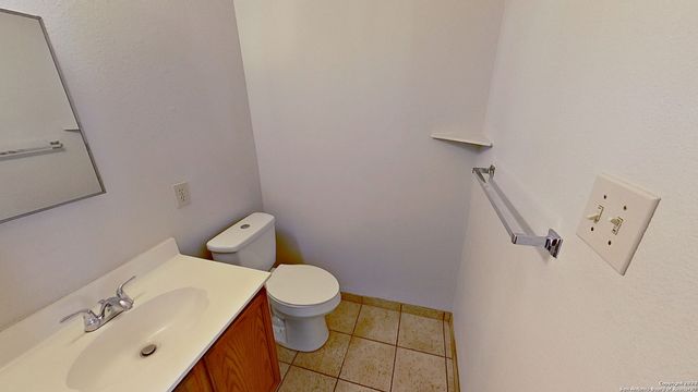 2547 SMOKEY CRK, Schertz, TX 78154