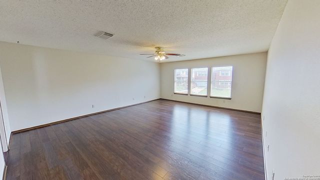 2547 SMOKEY CRK, Schertz, TX 78154