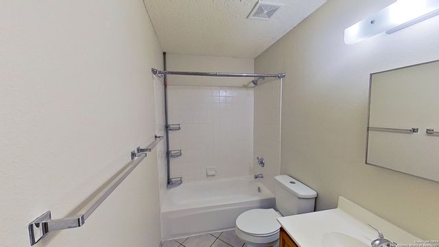 2547 SMOKEY CRK, Schertz, TX 78154