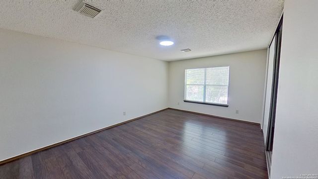 2547 SMOKEY CRK, Schertz, TX 78154