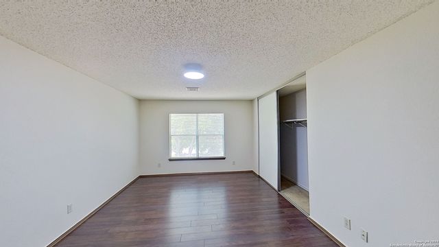 2547 SMOKEY CRK, Schertz, TX 78154