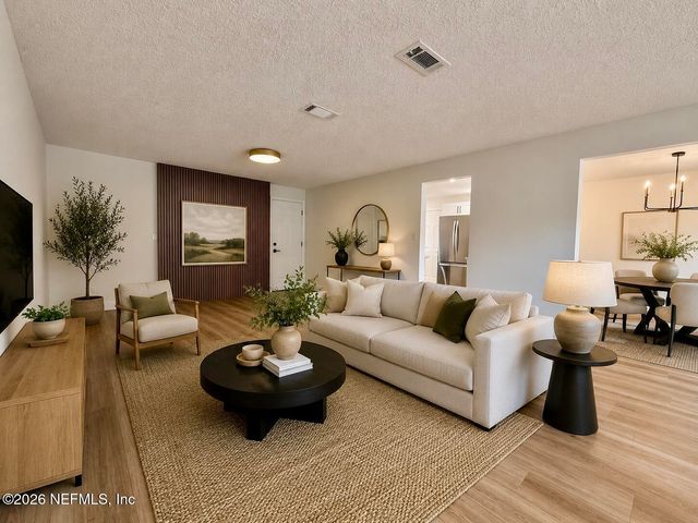 493 CLERMONT Avenue S, Orange Park, FL 32073