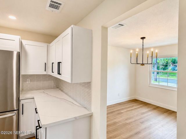 493 CLERMONT Avenue S, Orange Park, FL 32073