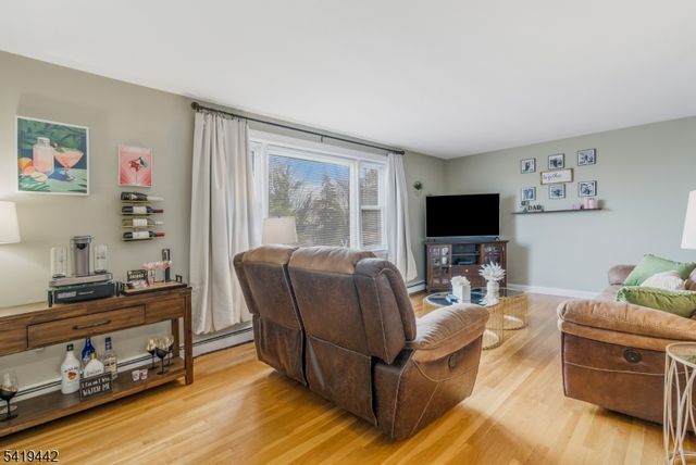 605 Grove St 15, Clifton City, NJ 07013