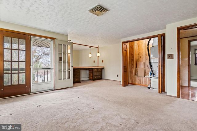 5030 SILVER SPRING RD, Perry Hall, MD 21128