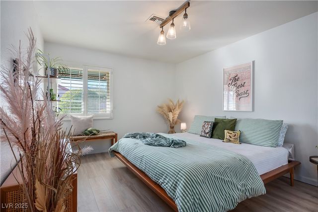 2900 Golfside Drive, Las Vegas, NV 89134