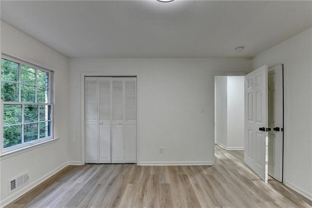 1300 Lavista Drive SW, Mableton, GA 30126
