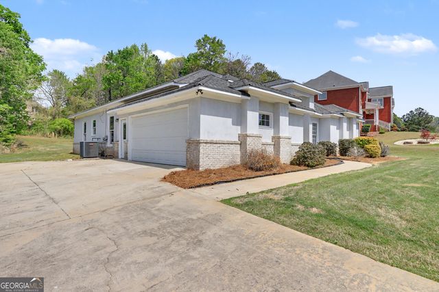 131 Johns Creek Lane, Stockbridge, GA 30281