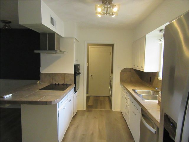 705 Scottsdale Drive, Richardson, TX 75080