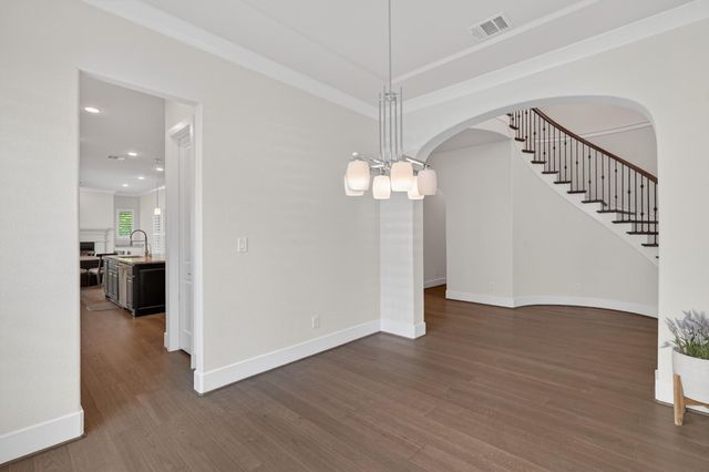 79 N Curly Willow Circle, Tomball, TX 77375