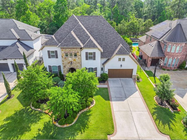 79 N Curly Willow Circle, Tomball, TX 77375