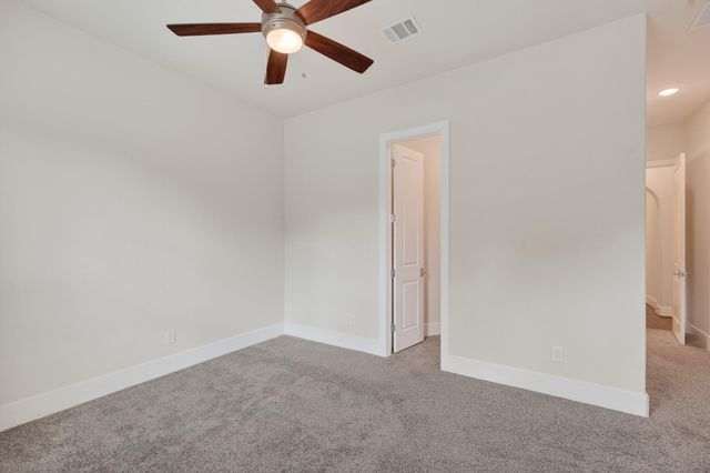 79 N Curly Willow Circle, Tomball, TX 77375