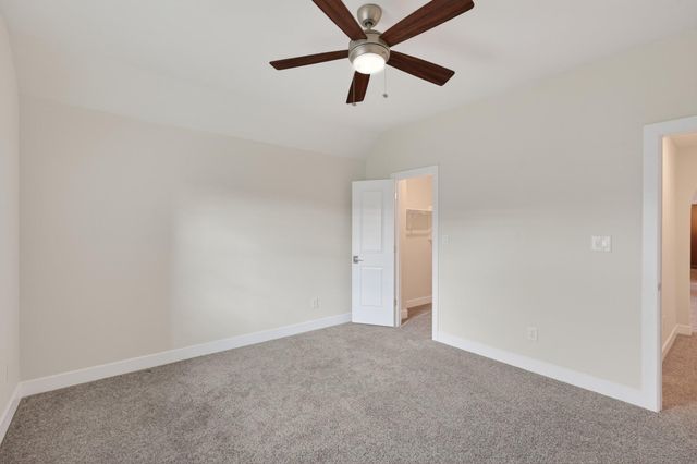 79 N Curly Willow Circle, Tomball, TX 77375