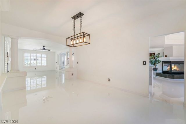7526 Gossamer Wind Street, Las Vegas, NV 89139