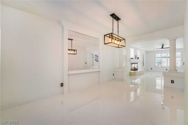 7526 Gossamer Wind Street, Las Vegas, NV 89139