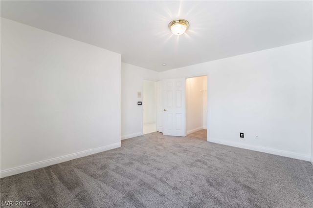 7526 Gossamer Wind Street, Las Vegas, NV 89139