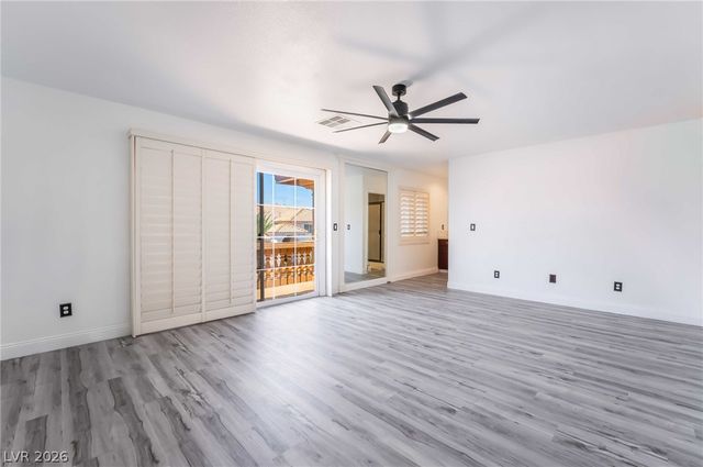 7526 Gossamer Wind Street, Las Vegas, NV 89139