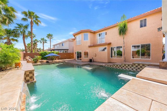 7526 Gossamer Wind Street, Las Vegas, NV 89139