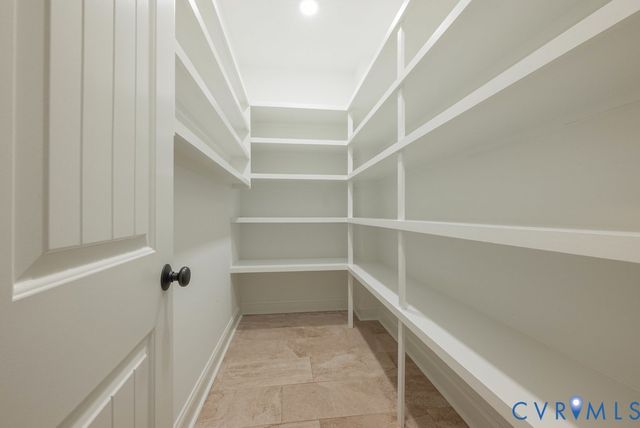 8853 Porto Ct, New Kent, VA 23124
