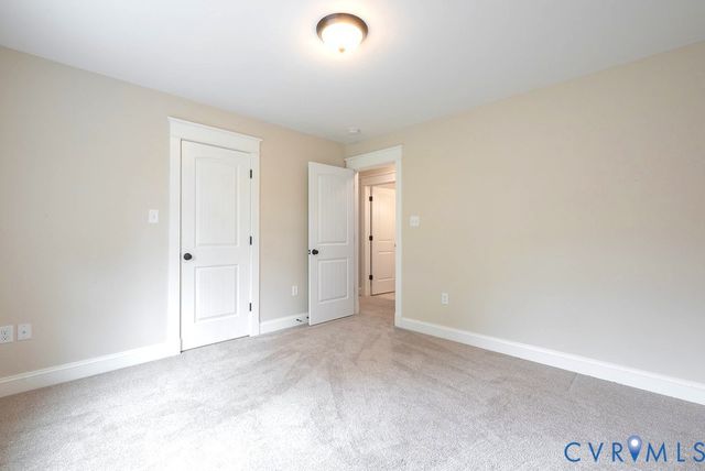 8853 Porto Ct, New Kent, VA 23124