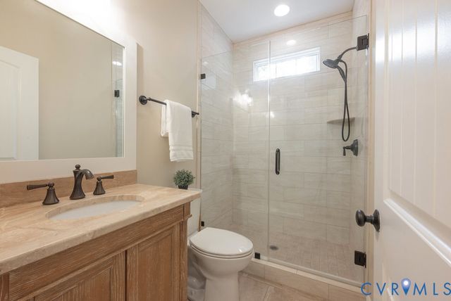 8853 Porto Ct, New Kent, VA 23124
