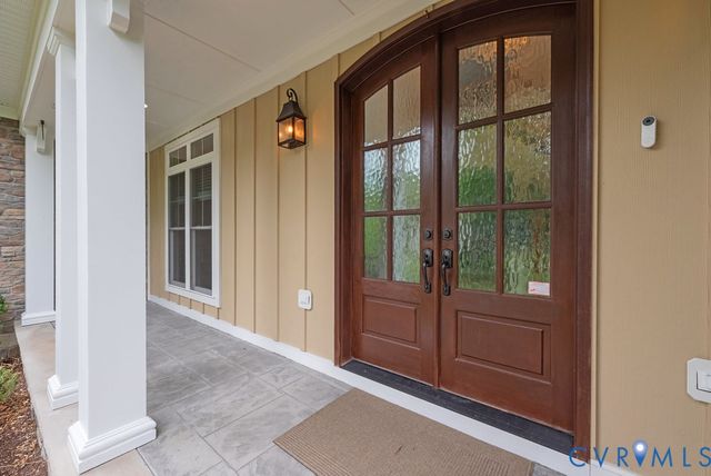8853 Porto Ct, New Kent, VA 23124